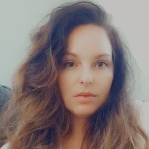 Meet your Posher, Madelaine